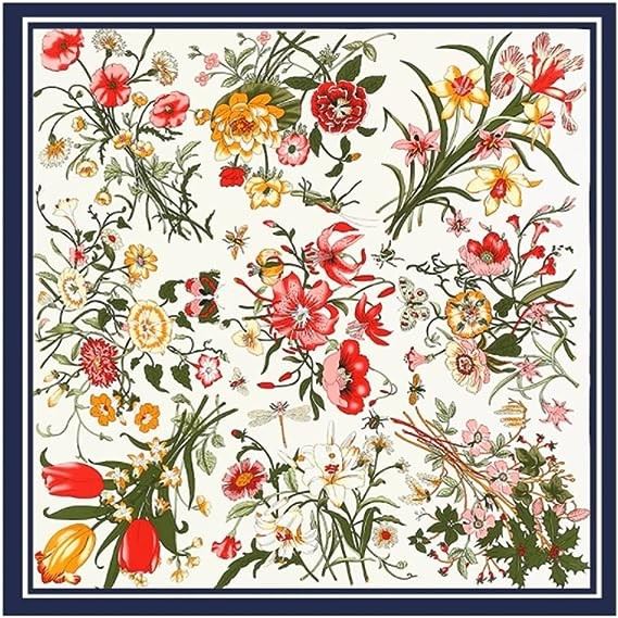 Foulards en satin de soie personnalisés avec divers motifs de fleurs